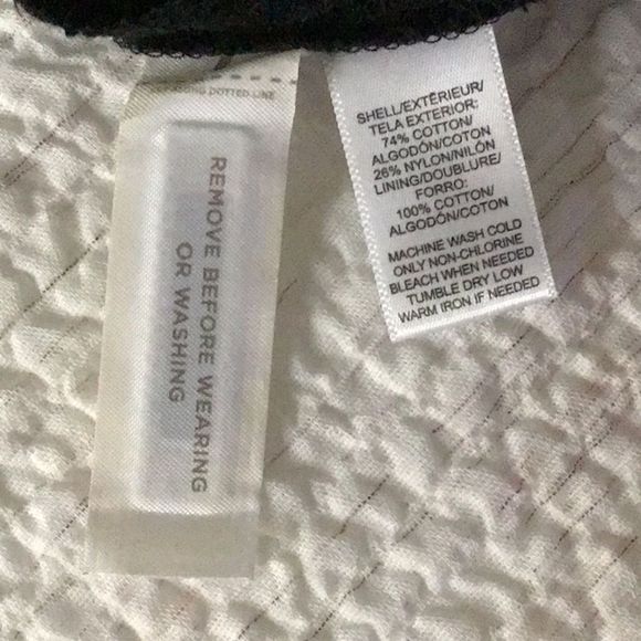 ANN TAYLOR LOFT Lacy Shorts Pockets Black Size 4 - Picture 6 of 6